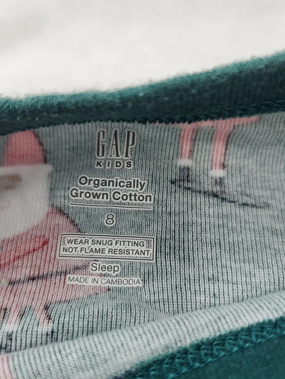 Gap Kids Green Santa Print Pajama Set